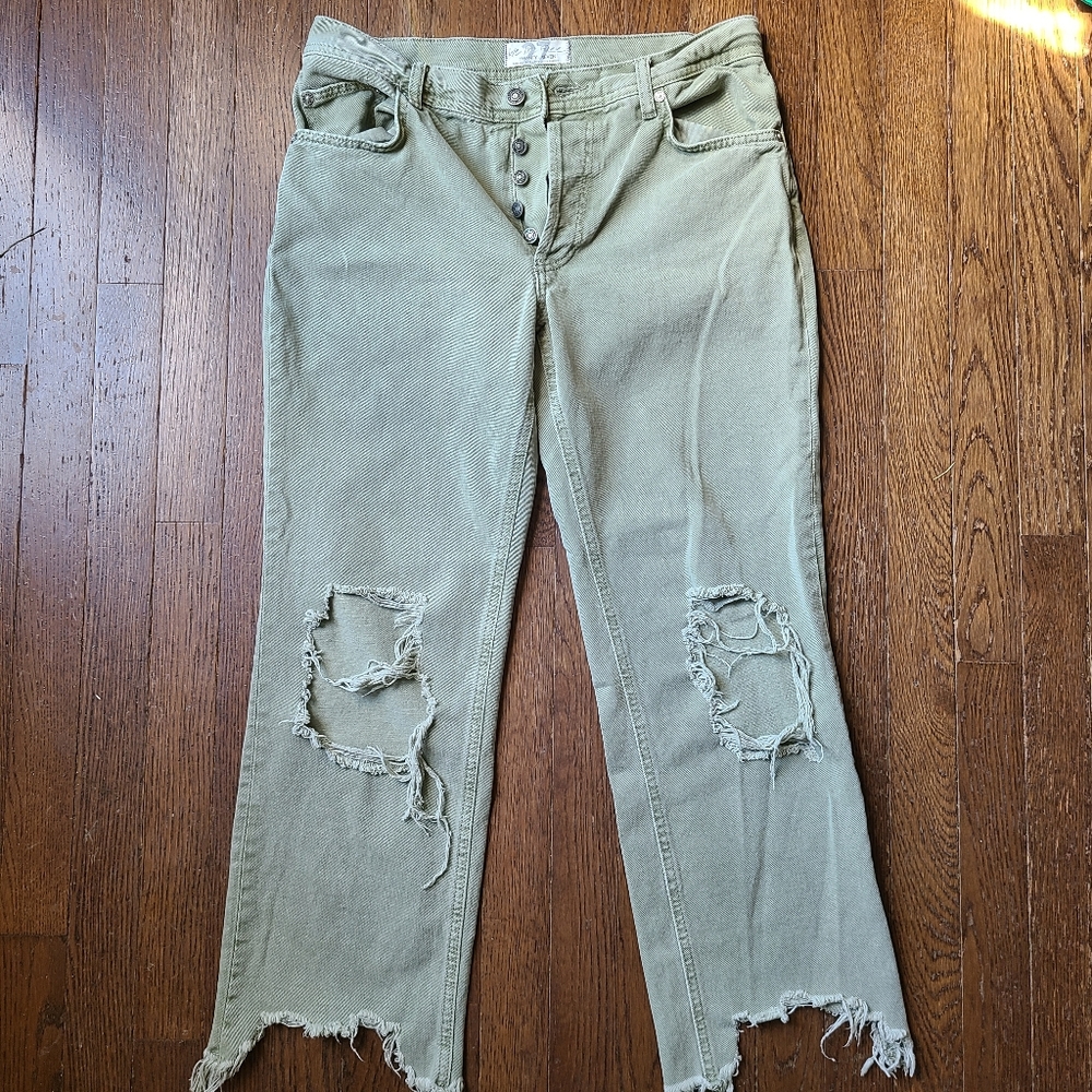 We the free cropped flare 90s vintage distresses jeans in army green